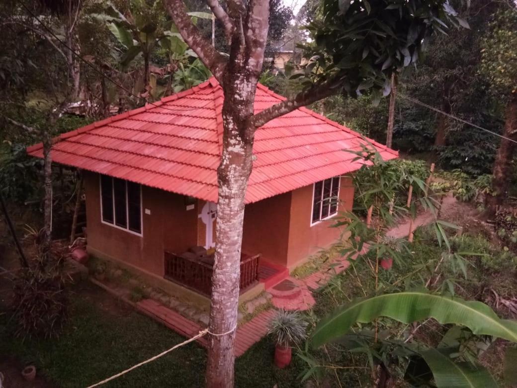 Kalidasa Tree House And Villa, Wayanad Chegat ภายนอก รูปภาพ