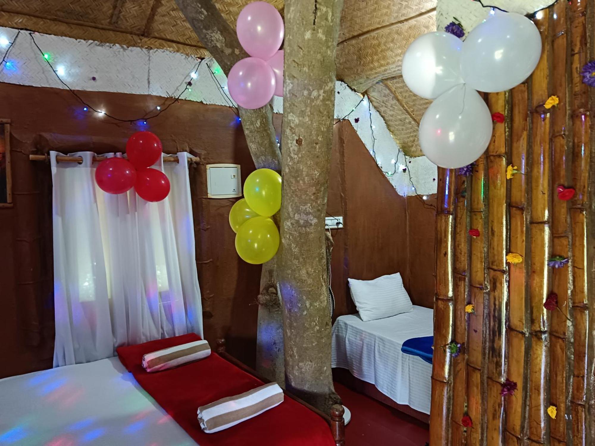 Kalidasa Tree House And Villa, Wayanad Chegat ภายนอก รูปภาพ