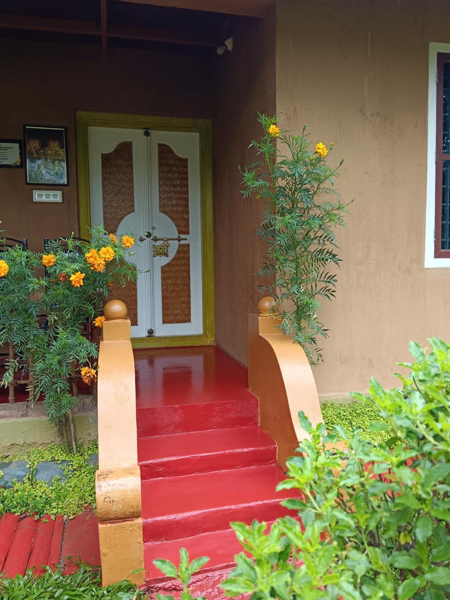 Kalidasa Tree House And Villa, Wayanad Chegat ห้อง รูปภาพ